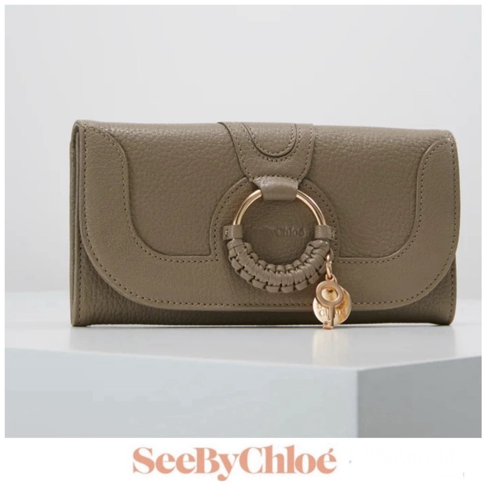 SEE BY CHLOÉ Hanna Continental Taupe Pebbled Leather Braid Gold Charm Wallet NWT